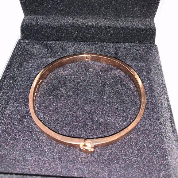 KATE SPADE gold heart thin metal button bangle - Picture 4 of 4